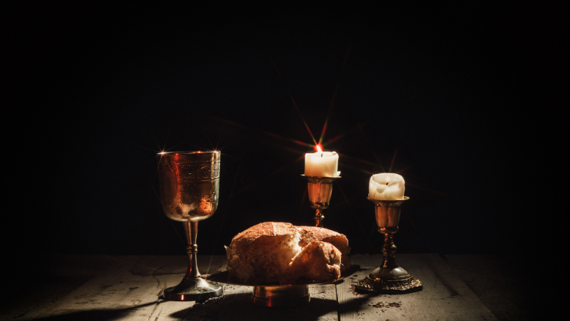 Cada sacramento renova a fé e aponta para o infinito amor divino, lembra Pe. Jose Eduardo de Oliveira e Silva.