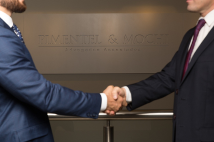 Rodrigo Gonçalves Pimentel destaca estratégias eficazes para reduzir o risco de falência após a recuperação judicial.