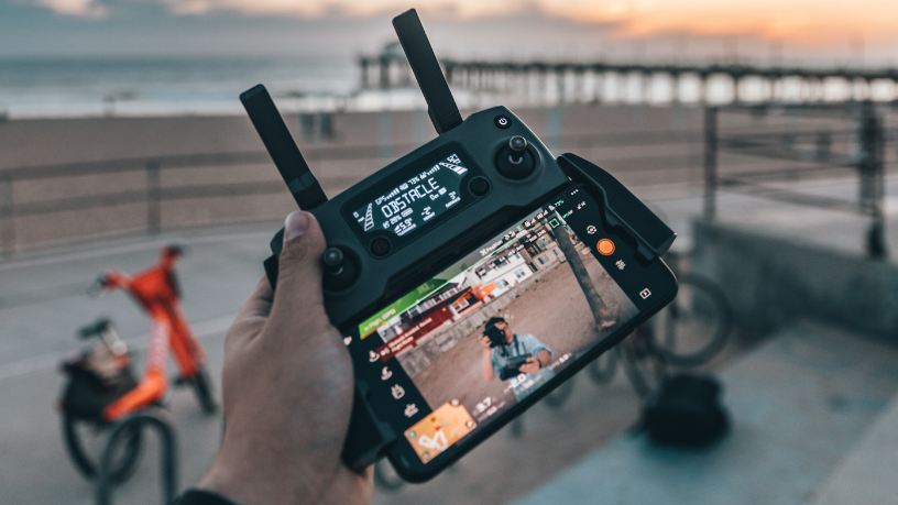 Alex Nabuco dos Santos destaca que drones transformam dados visuais em decisões rápidas na obra.