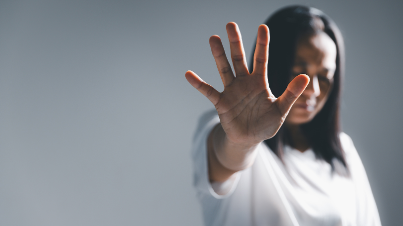 Prioridade e Gratuidade na Justiça para Mulheres Vítimas de Violência: Avanço Legal que Pode Transformar o Acesso à Proteção