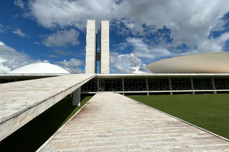 Justiça e gasto público: como o custo de 1,5% do PIB pressiona os estados e revela distorções fiscais