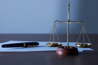 Poder e Política no Brasil: mercado prateado e justiça penal como eixos centrais dos novos desafios sociais